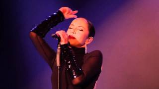 Sade • live Brasil Your Love Is King [upl. by Clovah]