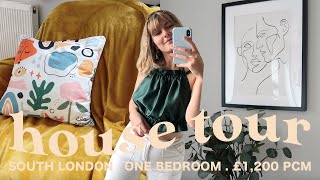 LONDON HOUSE TOUR 2021  one bedroom £1200 a month small space [upl. by Ebberta]