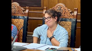 Marina Agraz presenta su renuncia al acta de concejal en el ayuntamiento [upl. by Boehike673]