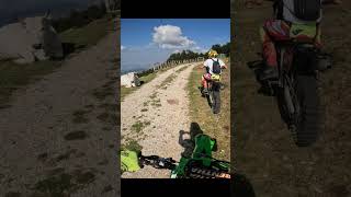 AVEVO PAURA enduro hardenduro natura motocross honda bikelife dirtbike motard montagna [upl. by Hpseoj]