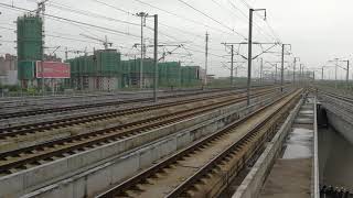 China high speed train CR400AF cut through Wuxi Dong Raiway Station by 350kmh [upl. by Biagi766]