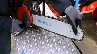 Korrekte Kettenspannung Kettensäge durch Husqvarna Kettenschnellspanner [upl. by Kenay]