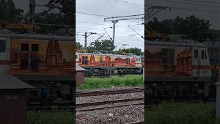 HERITAGE WAP7 UBL 39357 WITH TWINS WAG9 railfans wap7 train shorts hubli [upl. by Sherburne]