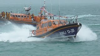 New Selsey Lifeboat arriving at Selsey 24th June 2017 [upl. by Emmeram]