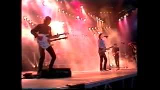 Golden Earring  Mission Impossible live 1986 on beach George Kooymans [upl. by Maharg]