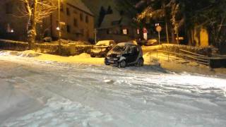 Ennepetal SchneeChaos mit Glatteis nichts geht mehr Mo 13122010 TVAlpino21NRW Full HD Video [upl. by Radke]