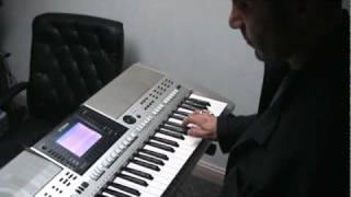 playing yamaha psr OR 700 [upl. by Madi250]