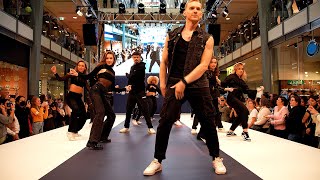 Velocity  Ettlinger Tor Fashion Days 2022  Dance Vision [upl. by Matilda]