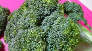 How to Preapre amp Cook Broccoli [upl. by Brubaker]