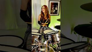 Kickstart my heart motleycrue mötleycrüe drummer drumcover femaledrummer drummergirl [upl. by Musser843]