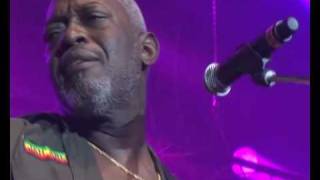 kassav live mwen viréavi [upl. by Adlee]