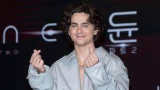 Timothée Chalamet sinvite à son propre concours de sosies à New York et perd [upl. by Vivyan]