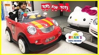 Toys Hunt Shopping at Toys R Us [upl. by Fonseca844]