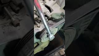 Easy Trick Crankshaft BOLT Remove 🔩 [upl. by Hansen]