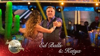 Ed Balls and Katya Jones American Smooth to Is This The Way To Amarillo  Strictly 2016 Week 5 [upl. by Gail]