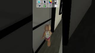 Mama mamamama😂😂roblox shorts [upl. by Leavitt]