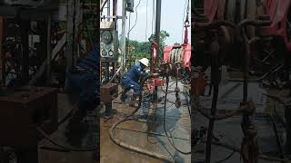 Floorman Workers on Rig rig ad drilling oil tripping [upl. by Celia]