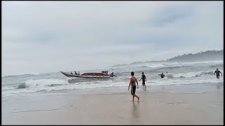 Detikdetik Boat Menerjang Badai Ketika Musim Badai di Betaet SIBERUT [upl. by Ennaimaj848]