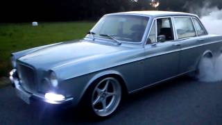 Volvo 164 b30 3x Weber45 Burnout [upl. by Akirre886]