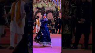 Hareem farooq new dance pashto song laila sha zama wedding marraigedance [upl. by Ecirtac]