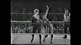 Rare POWW Match plus Magnificent Mimi Vs Lori Lynn Ninoctka Glow [upl. by Lonyer]