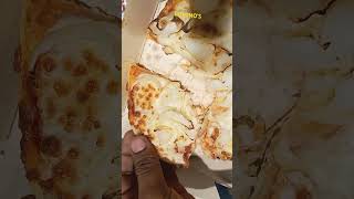 पिज़्ज़ा बस मेरे लिए आई है Dominos ONION PIZZA Vakola [upl. by Hotze]