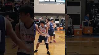 Kemark Carino shows passing skills with this assist to Ken Tuffin pba [upl. by Enelehcim]