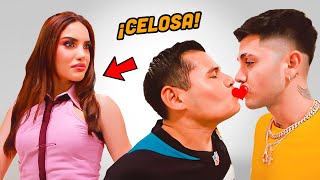 Se Puso CELOSA KIM Por Este BESO [upl. by Harol235]