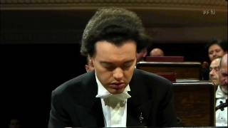 EVGENY KISSIN plays CHOPIN Waltz Op64 n2 [upl. by Kapeed]