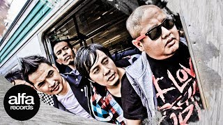 Putih  Bersamamu Official Music Video [upl. by Vedetta880]