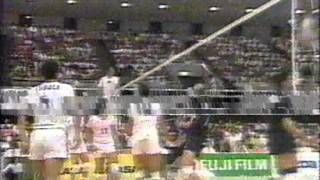 The Nederlands  Italy World League 1990 Final Four Final Japan [upl. by Cynthy]