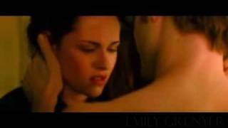 Edward amp Bella  Abrazame [upl. by Tannenwald70]