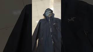 Arcteryx Beta Hoody Black Sapphire [upl. by Ailey]