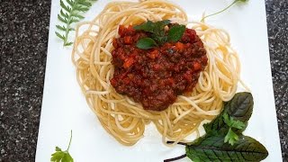 Spaghetti Bolognese selbstgemacht SCHRITT für SCHRITT Anleitung für Anfänger [upl. by Bolanger882]