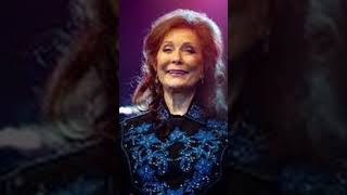 Loretta Lynn The Enduring Strength Of A Mothers Love shortsfeed outlawcountry countrymusic [upl. by Odnumde275]