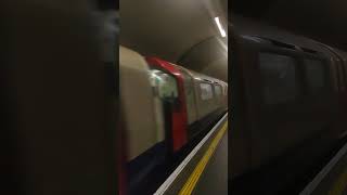 Piccadilly Line Leaving Finsbury Park train trainspotting piccadillyline 1973stock london tfl [upl. by Meelak402]