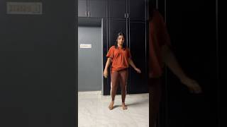 Practice mode yellow saree trendingshorts chippy youtubeshorts mallu [upl. by Mastat]