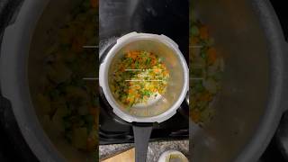 Quinoa ఉప్మా 🍲 How to cook Quinoa shorts shortsvideo shortsfeed telugu trending ytshortsyt [upl. by Sewel]