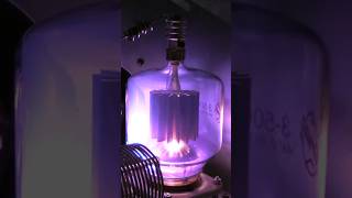 Eimac 3500z tube gas discharge cbradios radiocommunication cbradioshowandtell [upl. by Aihsemak454]