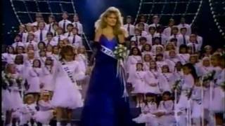 Lorraine Downes  New Zealand  Miss Universe 1983  Evening Gown Competition [upl. by Tersina]