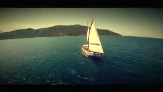 LUXURY GULET CHARTER GREECE GREEK ISLANDS CYCLADES RAINBOW [upl. by Htebilil]