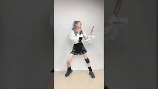 AKB48 Honda Hitomi dancing to IVEs LOVE DIVE [upl. by Enelra]