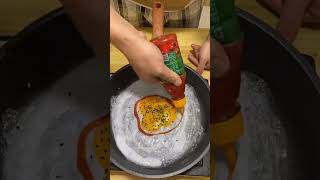 🥚🥚🍛🤔🤔🤔amlet banane ka sabse Aasan tarika kitchenideas recipe khana ideas shorts videokhana [upl. by Neslund]