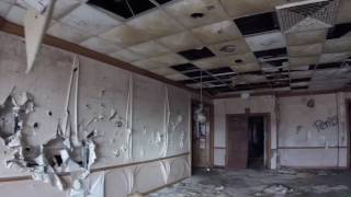 Scary Abandoned Days Inn Hotel [upl. by Ludlow]