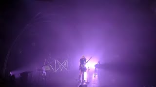 Louane  Si tétais làReste  live at Cirque Jules Verne  Amiens 24022024 [upl. by Hoehne186]