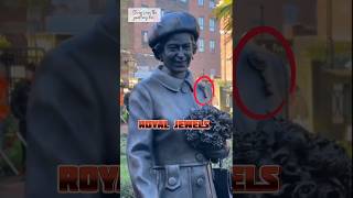 The new statue of the late queen with a significant brooch [upl. by Jerrylee]