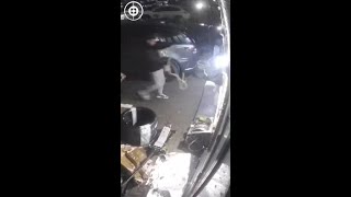 Thief Attempts To Steal Range Rover By Relay Attack [upl. by Aivyls]