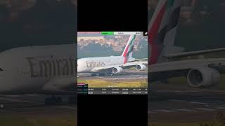 VEJAM COMO FICOU A NOVA PINTURA DO A380 DA EMIRATES [upl. by Nnylannej]