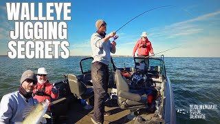 Mastering Walleye Jigging Fall Jig Techniques [upl. by Arundell]