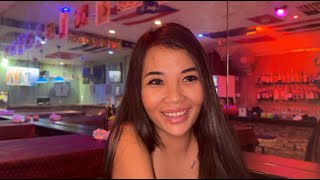 THIS LOCAL THAI BEAUTY WANTS TO RELAX  HOLIDAY GIRLFRIEND THAILAND 🇹🇭 [upl. by Lokkin808]